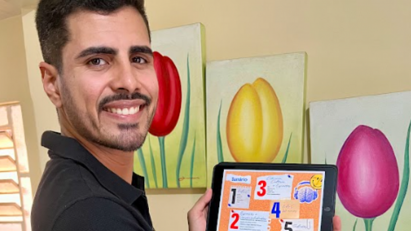 Fotolivro e exposição celebram os 30 anos da Escola de Aplicação Professor José Chaves, em N...