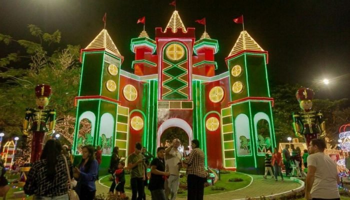 Evento natalino da Cidade das Flores terá 73 dias de encanto e movimentação turística - Ailto...
