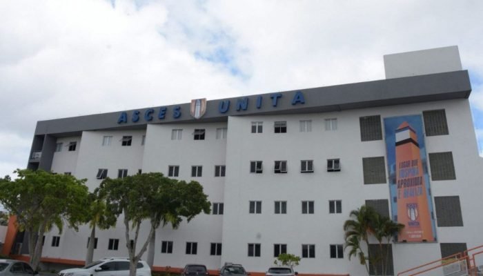 Fachada da ASCES-UNITA em Caruaru - DIVULGAÇÃO