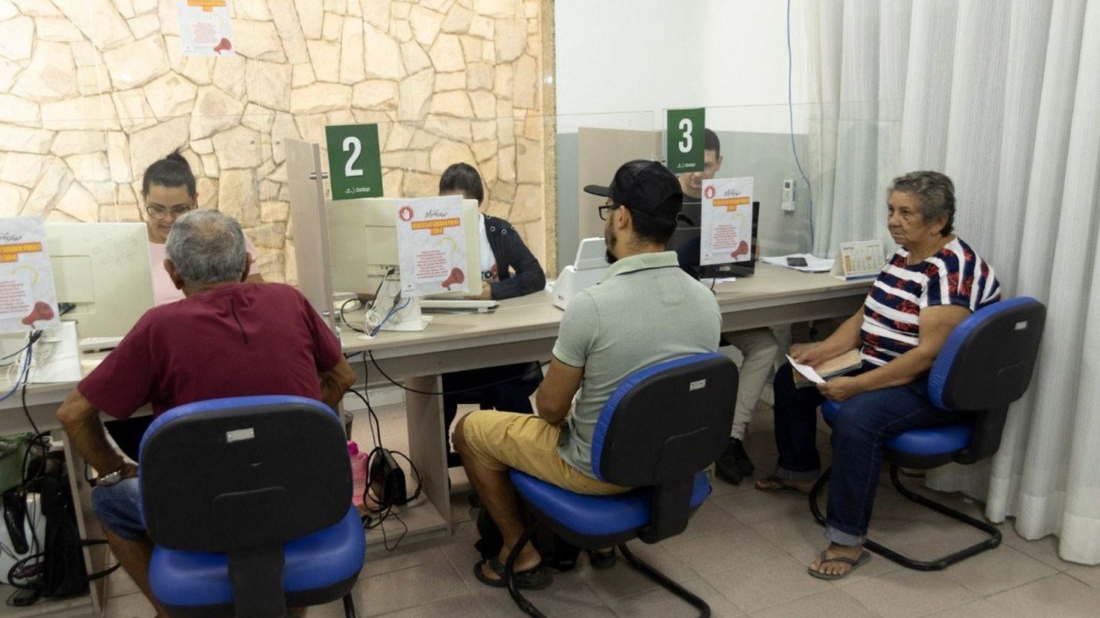 A iniciativa oferece descontos em multas e juros em atraso, permitindo que os contribuintes regul...