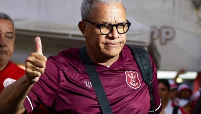 Hélio dos Anjos, treinador do Náutico - Foto: Gabriel França/CNC