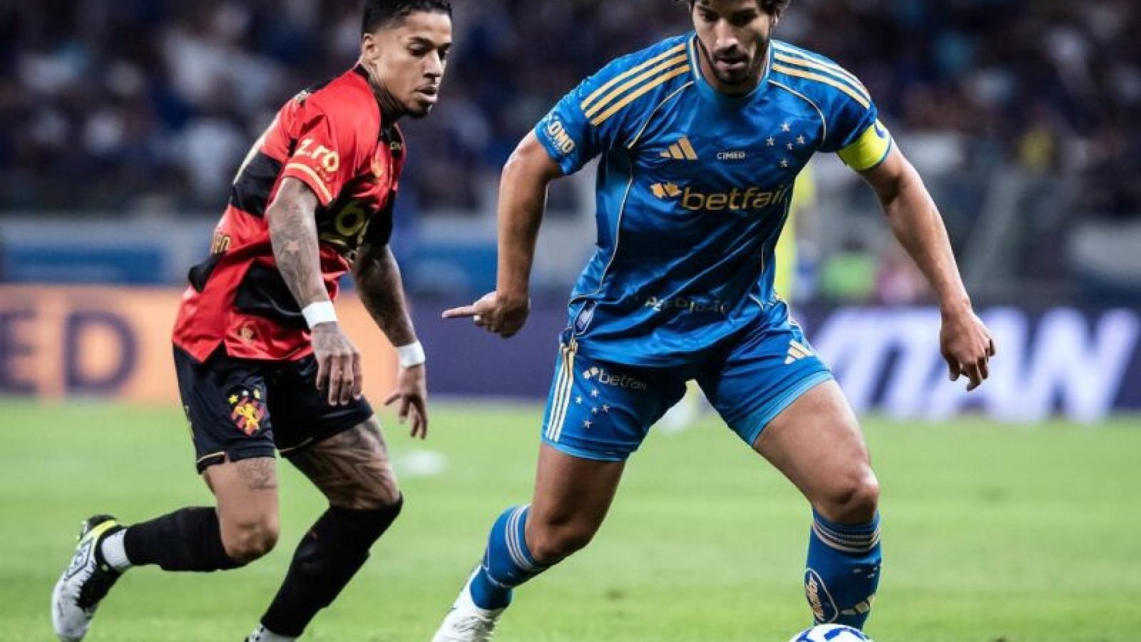 Lance de Cruzeiro x Sport, no Mineirão - Foto: Gustavo Aleixo/Cruzeiro