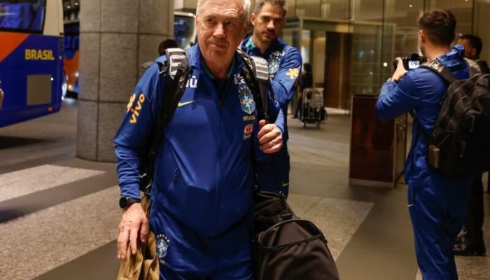 Seleção Brasileira está em Tóquio para mais um amistoso preparatório  - Foto: @rafaelribei...