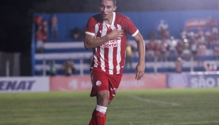 Rosa, atacante do Náutico, celebra primeiro gol no profissional - Foto: Rafael Vieira/CNC