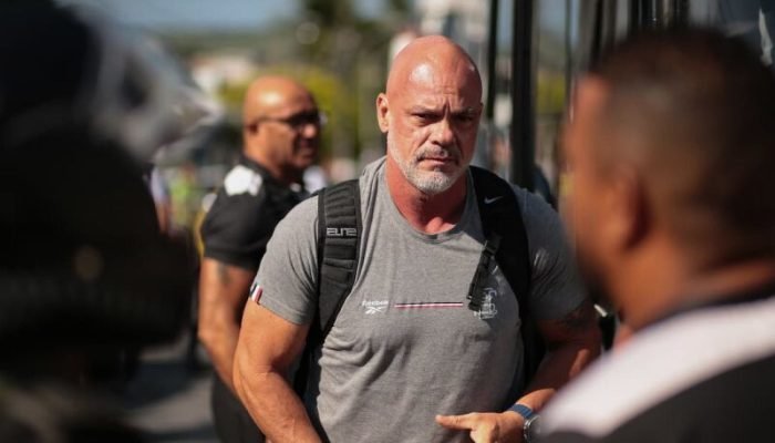 Fábio Cortez celebra resultado, mas não vê nada definido - Foto: Rafael Melo/FPF