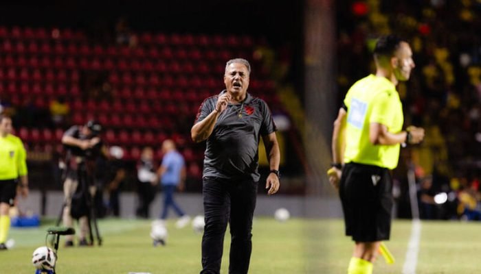 Márcio Goiano, auxiliar técnico do Sport - Foto: Paulo Paiva/SCR
