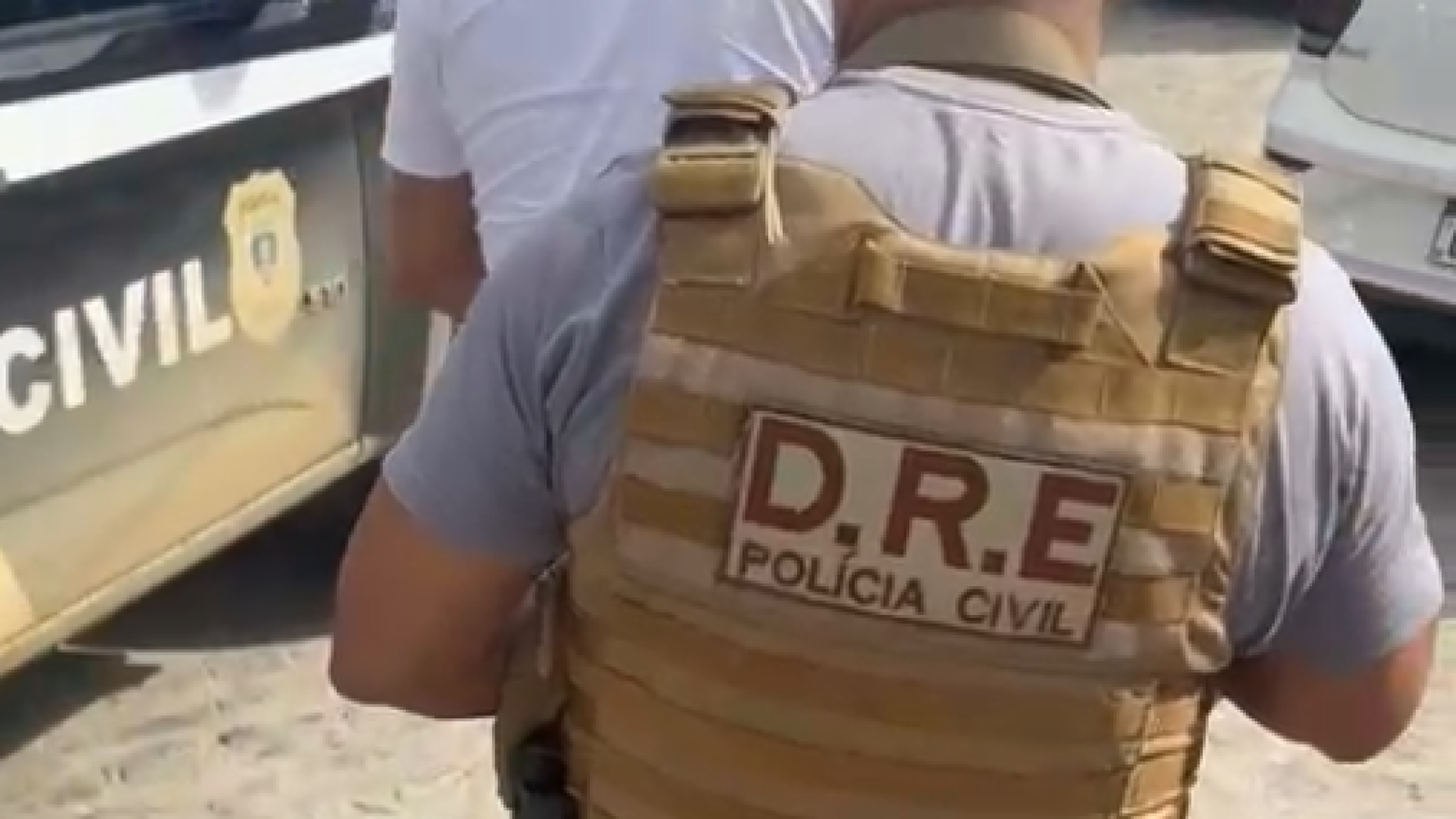 O homem preso estava morando em Campina Grande, mas viajava por vários estados do Nordeste e man...