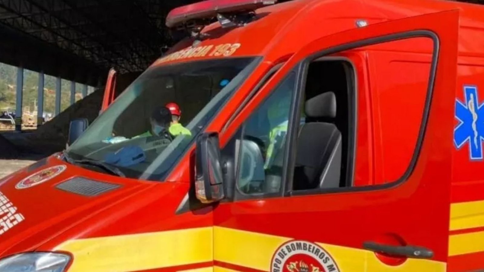 Viatura do Corpo de Bombeiros de Pernambuco - Reprodução/NE10 Interior