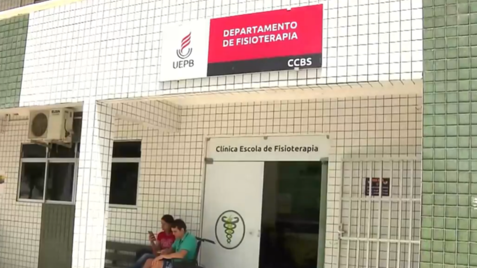 Atividades de clínica-escola de fisioterapia da UEPB são suspensas - Foto: TV Paraíba.