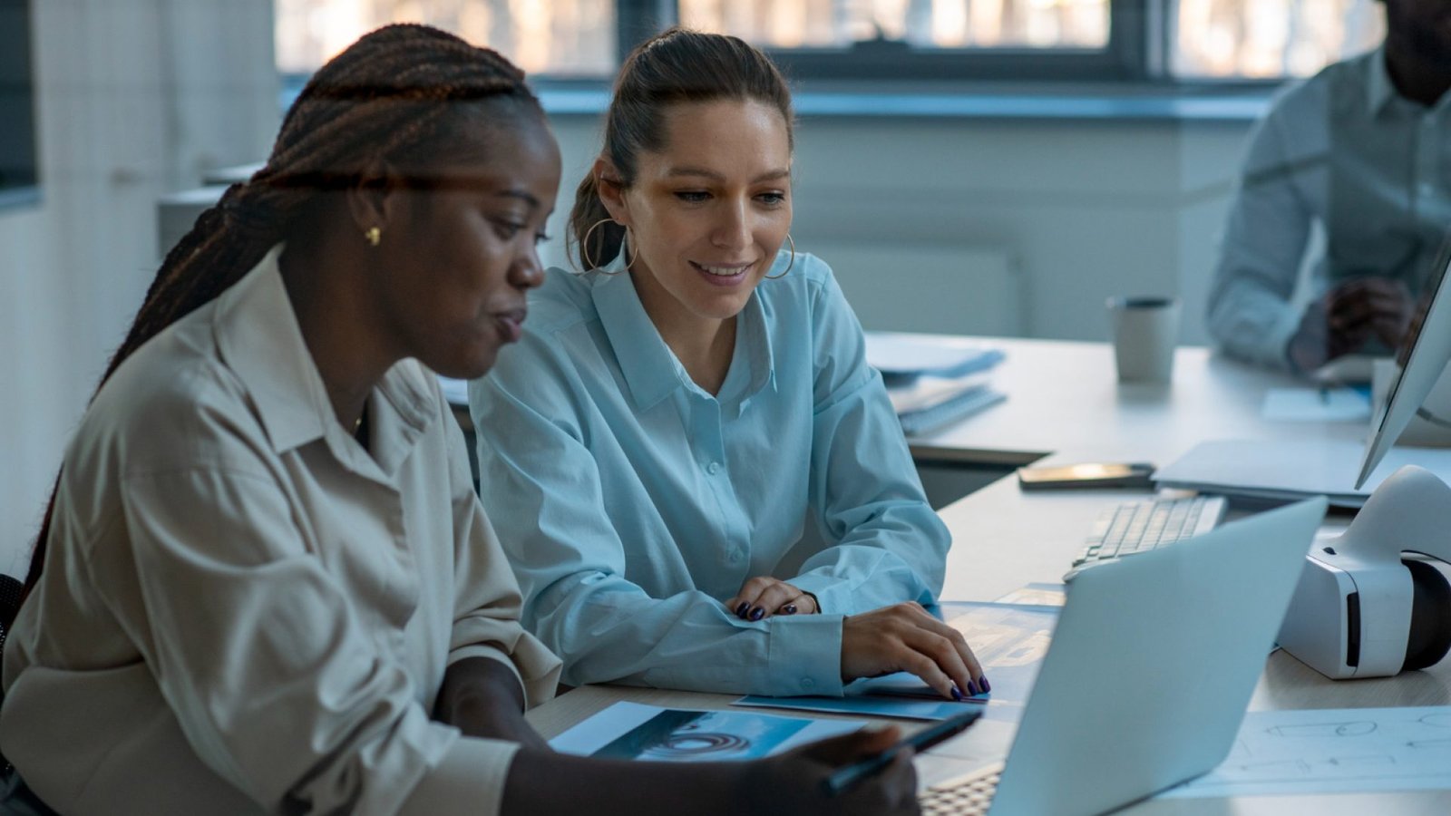 Empresa e telecomunicação abre 28 vagas para promotor de vendas em João Pessoa. Freepik
