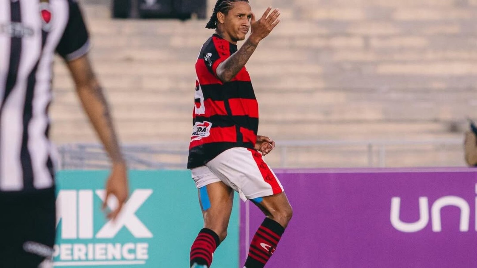 Miguel Vinícius fechou a conta do 4 a 1 no Clássico Emoção. (Foto: Estefinho Francelino/Campi...