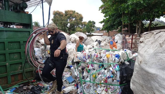 Polícia Civil cumpriu mandados em nove endereços.. Silvia Torres/TV Cabo Branco