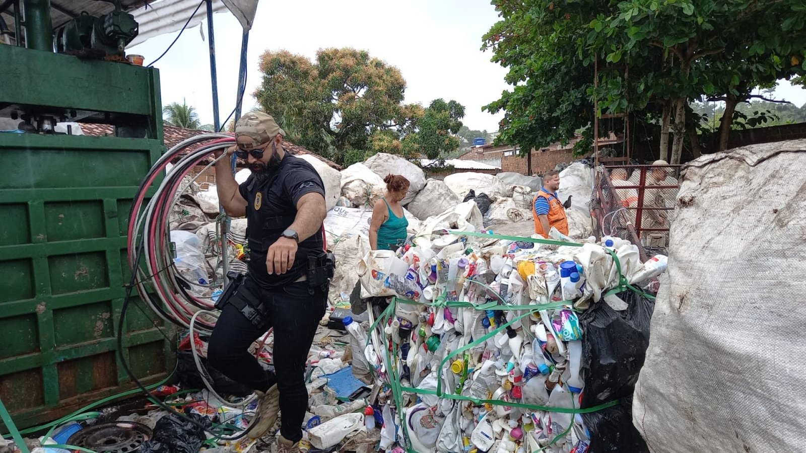 Polícia Civil cumpriu mandados em nove endereços.. Silvia Torres/TV Cabo Branco
