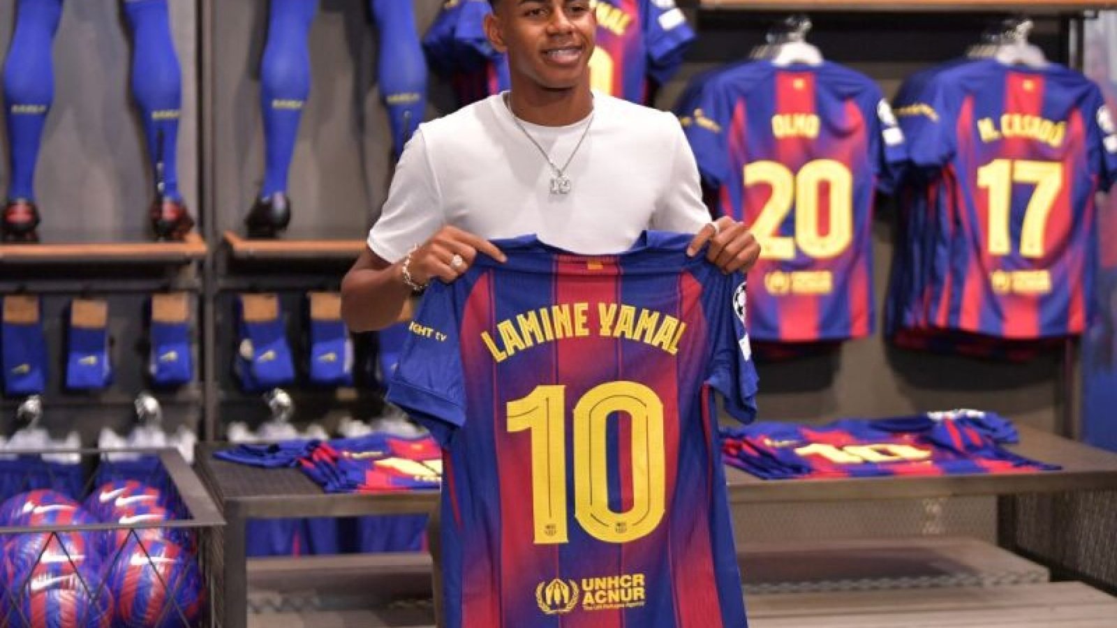 Lamine Yamal é o novo camisa 10 do Barcelona - Foto: MANAURE QUINTERO / AFP