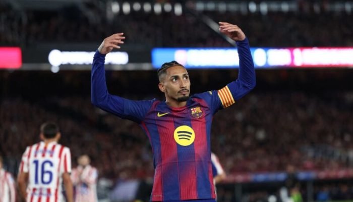 Raphinha marcou dois gols em goleada do Barcelona contra o Athletic Bilbao - Foto: Josep Lago/AFP