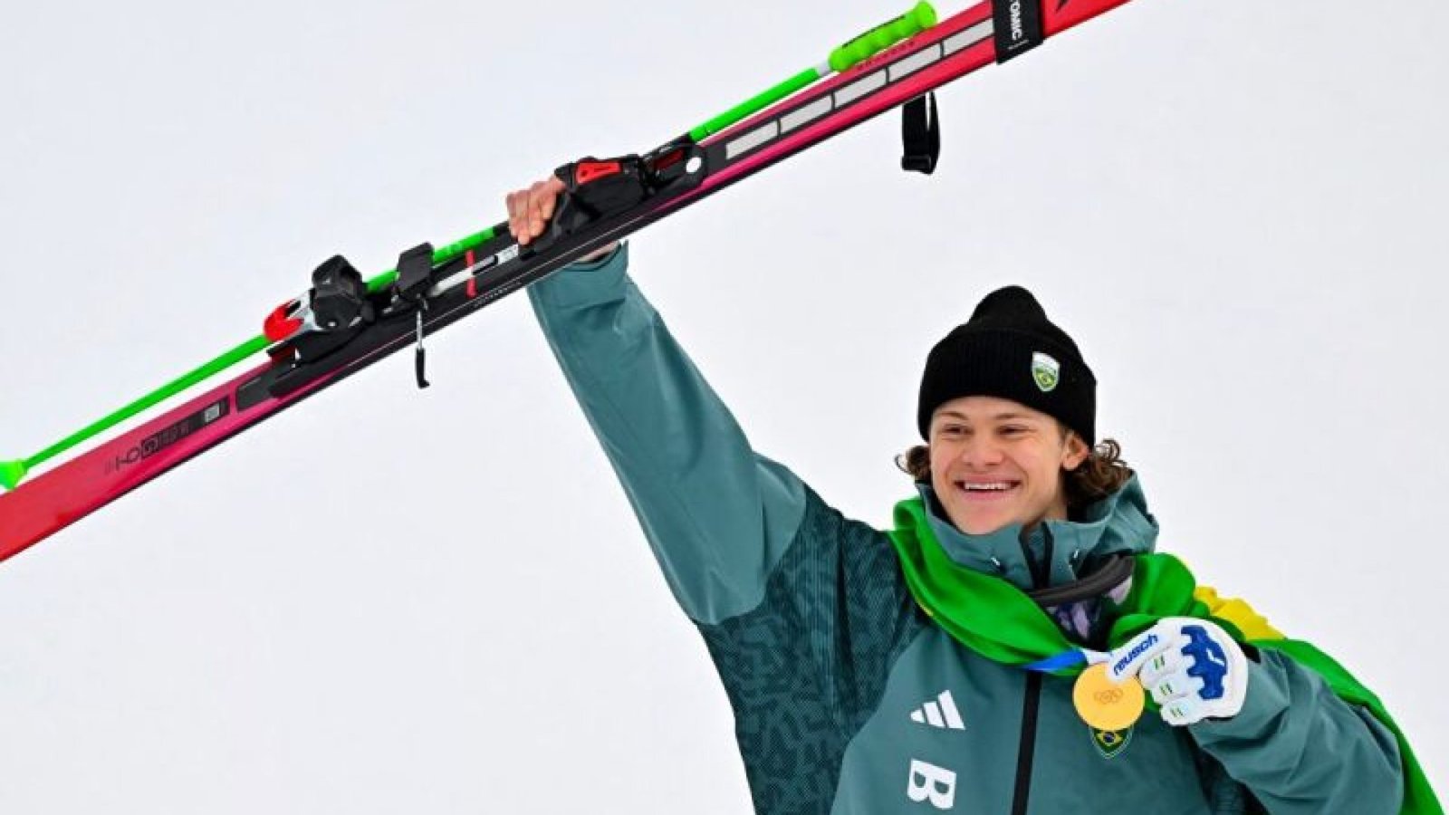 Lula parabeniza Lucas Pinheiro por ouro inédito nos Jogos de Inverno