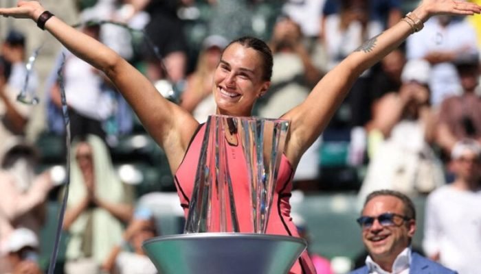 Aryna Sabalenka, tenista líder do ranking mundial - Foto: CLIVE BRUNSKILL / GETTY IMAGES NORTH...