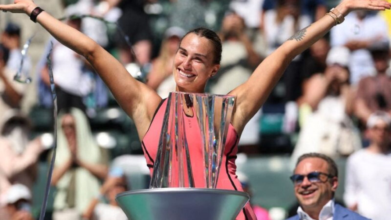 Aryna Sabalenka, tenista líder do ranking mundial - Foto: CLIVE BRUNSKILL / GETTY IMAGES NORTH...