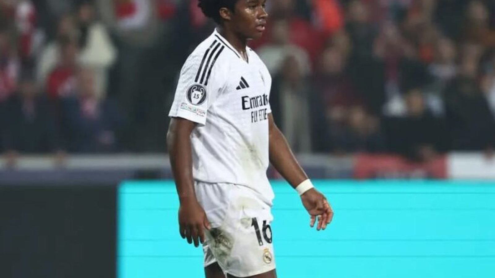 Endrick deve ser emprestado pelo Real Madrid ao futebol da França ou Itália - Foto: Sameer Al...