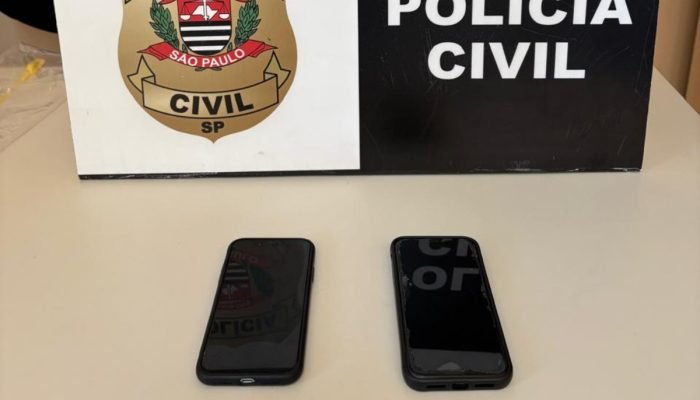 Materiais de interesse investigativo que ajudaram a identificar o responsável pelas postagens foram apreendidos Polícia Civil/Divulgação