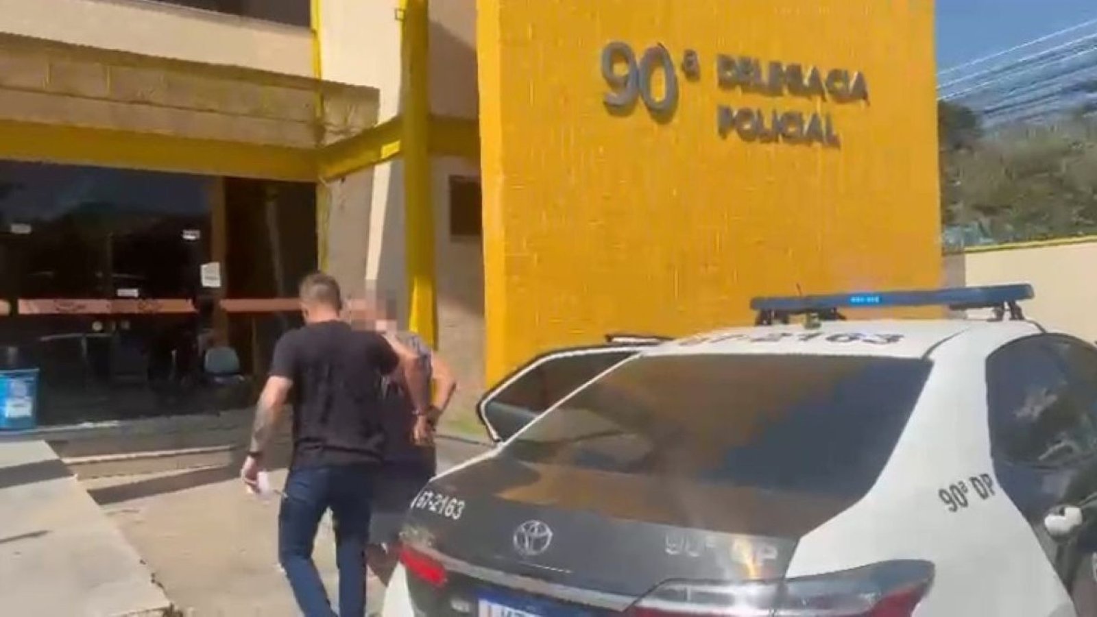 tráfico de drogas é preso em Barra Mansa Divulgação/Polícia Civil Um homem, de 5