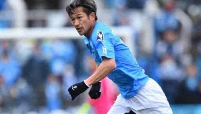 Kazu Miura, continua sendo o jogador de futebol mais velho em atividade - Foto: Divulgação/J-...