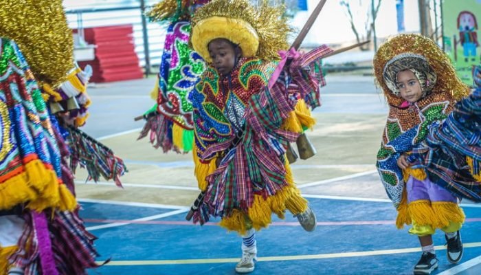 Maracatu Infantil de Baque Solto Sonho de Criança, de Nazaré da Mata - DIVULGAÇÃO
