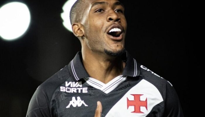 Rayan marcou dois gols para o Vasco sobre o Inter - Foto: Matheus Lima/Vasco