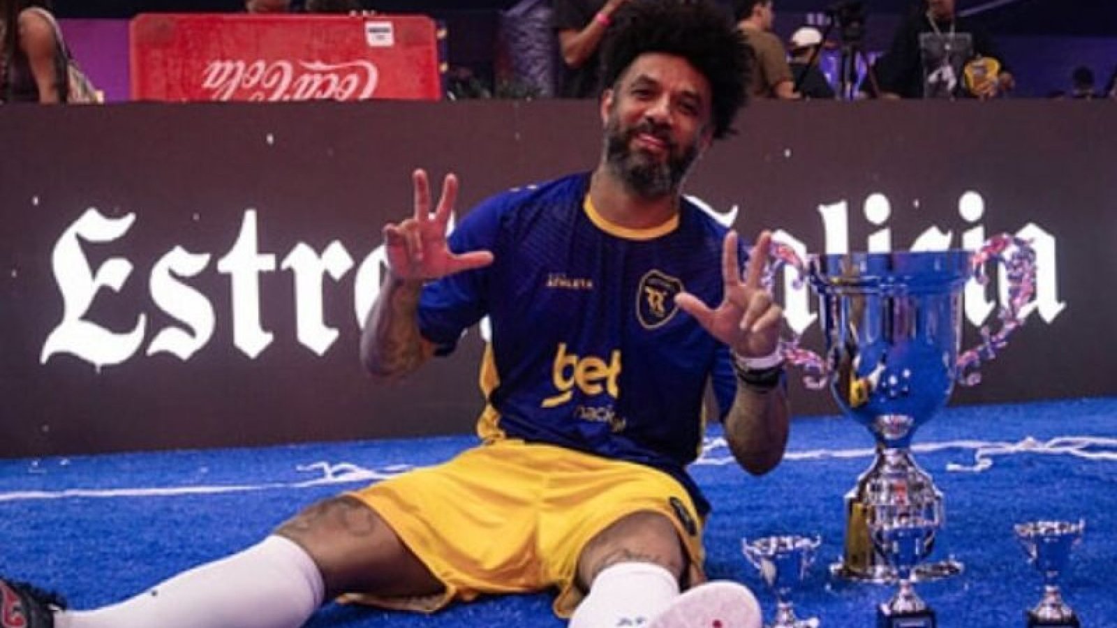 O caso foi registrado como violência doméstica, exercício arbitrário das próprias razões e ...