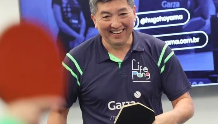 Hoyama está se recuperando e "evoluindo bem" após a cirurgia, segundo o Hospital informou - F...