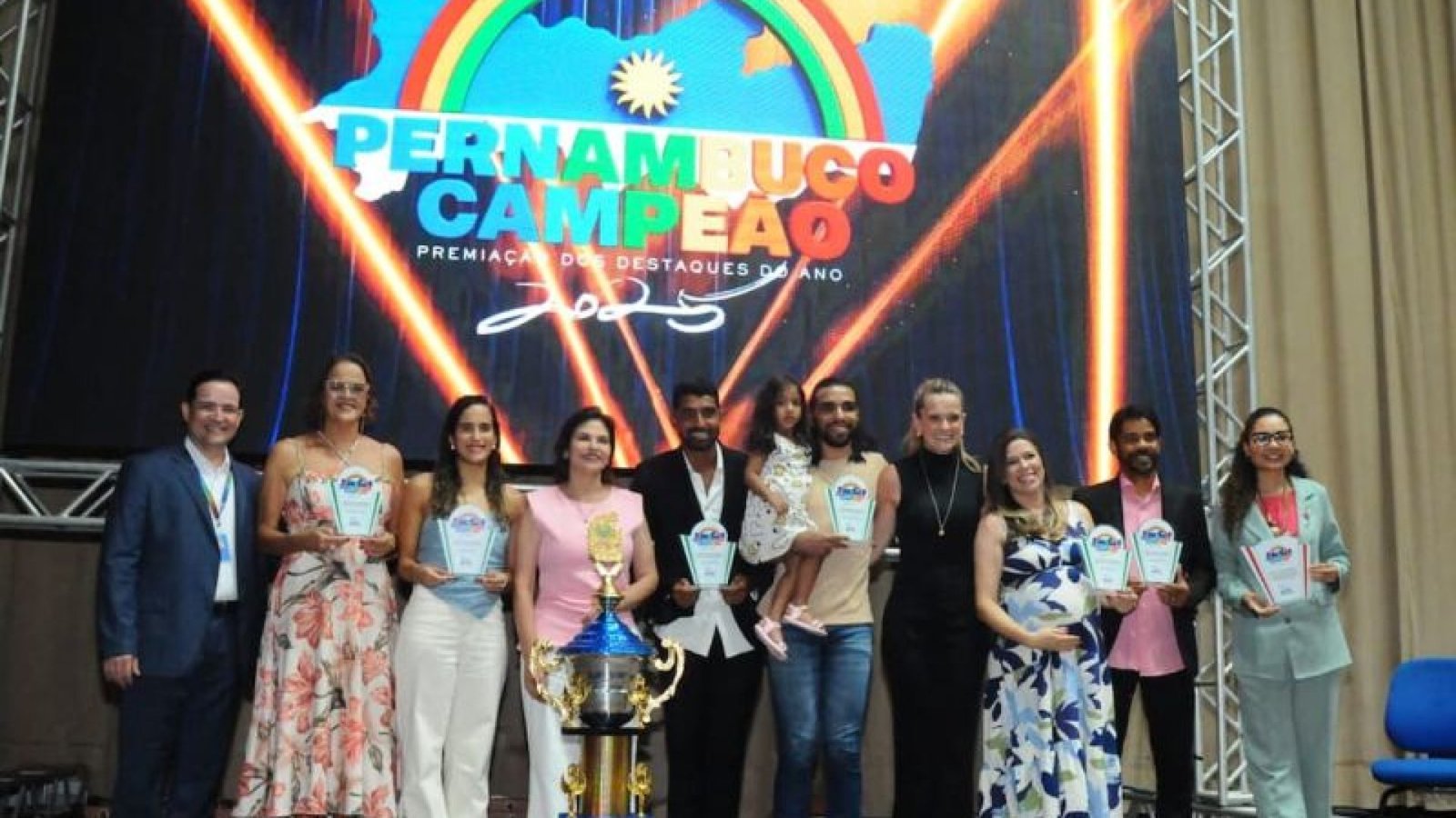 Prêmio Pernambuco Campeão nomeou os maiores destaques do esporte pernambucano em 2025 - Foto:...