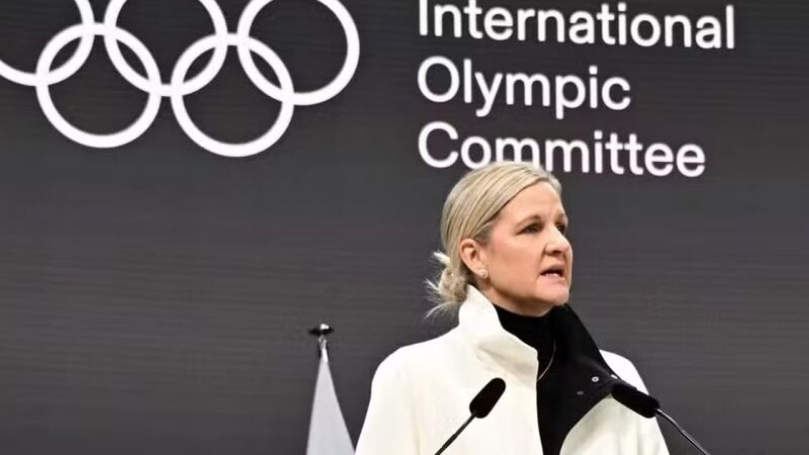 Presidente do Comitê Olímpico Internacional (COI), Kirsty Coventry - Foto: Daniel Muñoz / AFP
