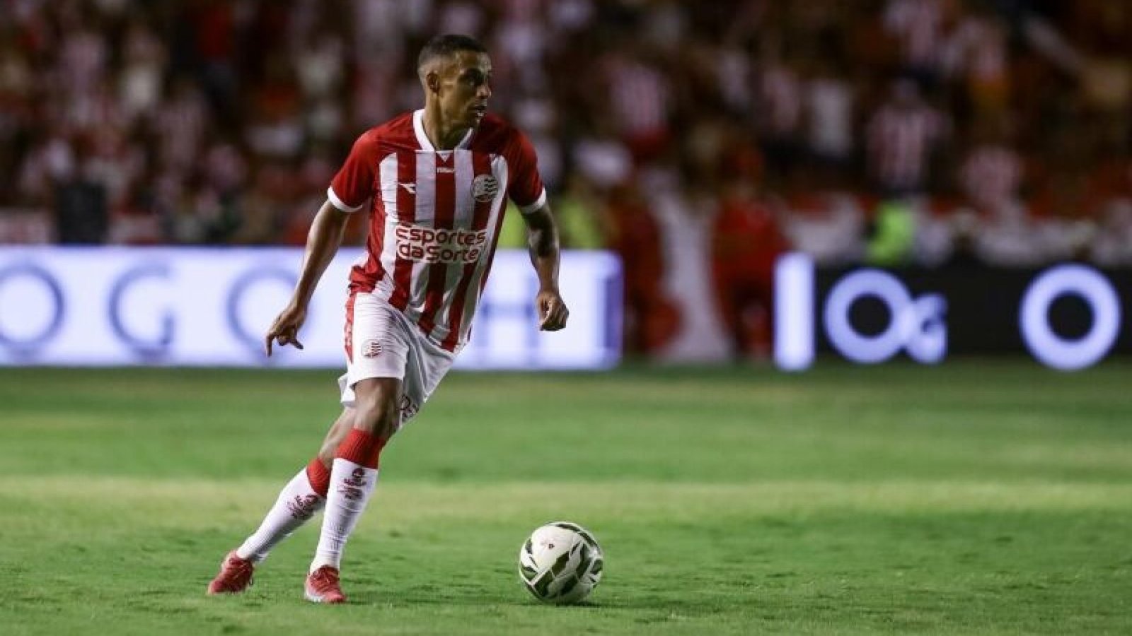 Arnaldo em ação pelo Náutico - Foto: Rafael Vieira/CNC